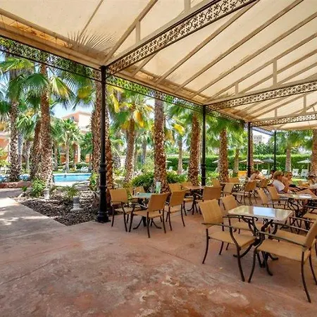 Golf Hotel
